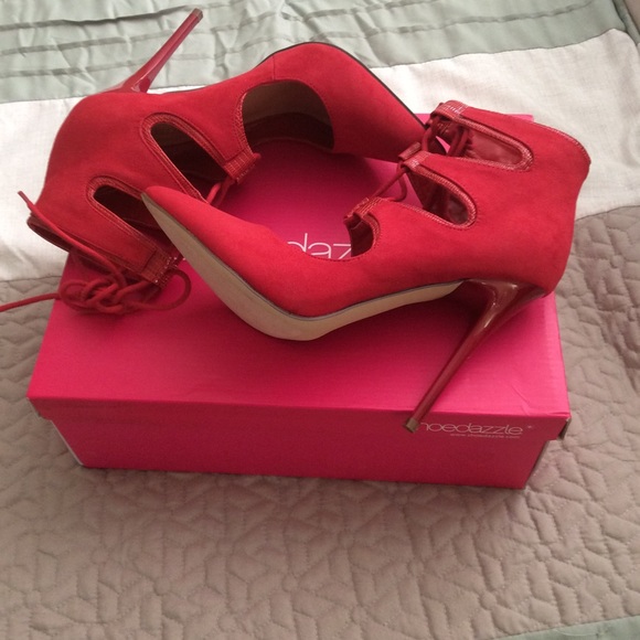 Red bootie heels - Picture 5 of 8